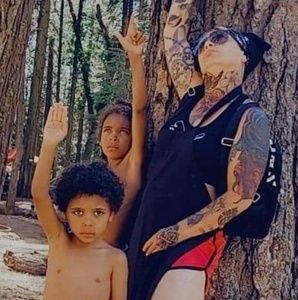 Meet your Posher, Marla